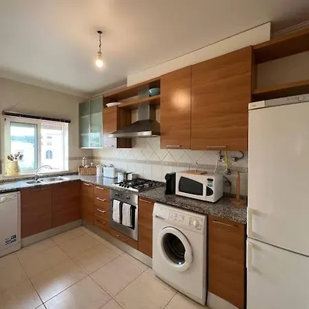 Апартаменти Falesia C/ Piscina Албуфейра